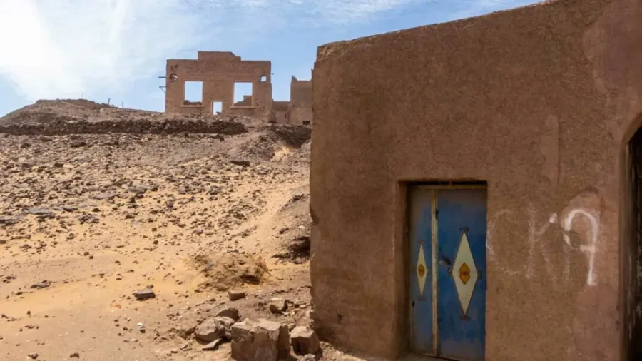 Ehemaliges Bergbaudorf M’Fis – Merzouga